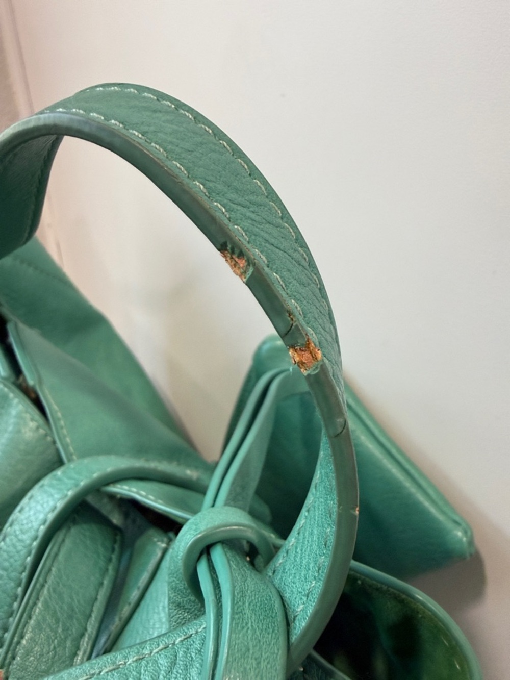 Susan Joy Taylor Oversized Turquoise Vegan Leather Tote Bag - Picture 2 of 13